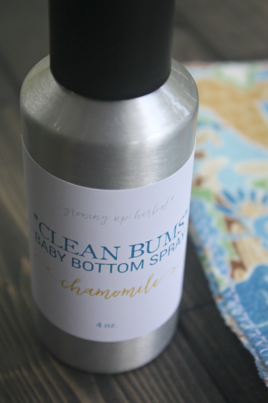 Homemade Baby Bottom Spray For Dirty Tushies | Growing Up Herbal | DIY wash for dirty baby bottoms. Smells great, easy to make, cleans bottoms well!