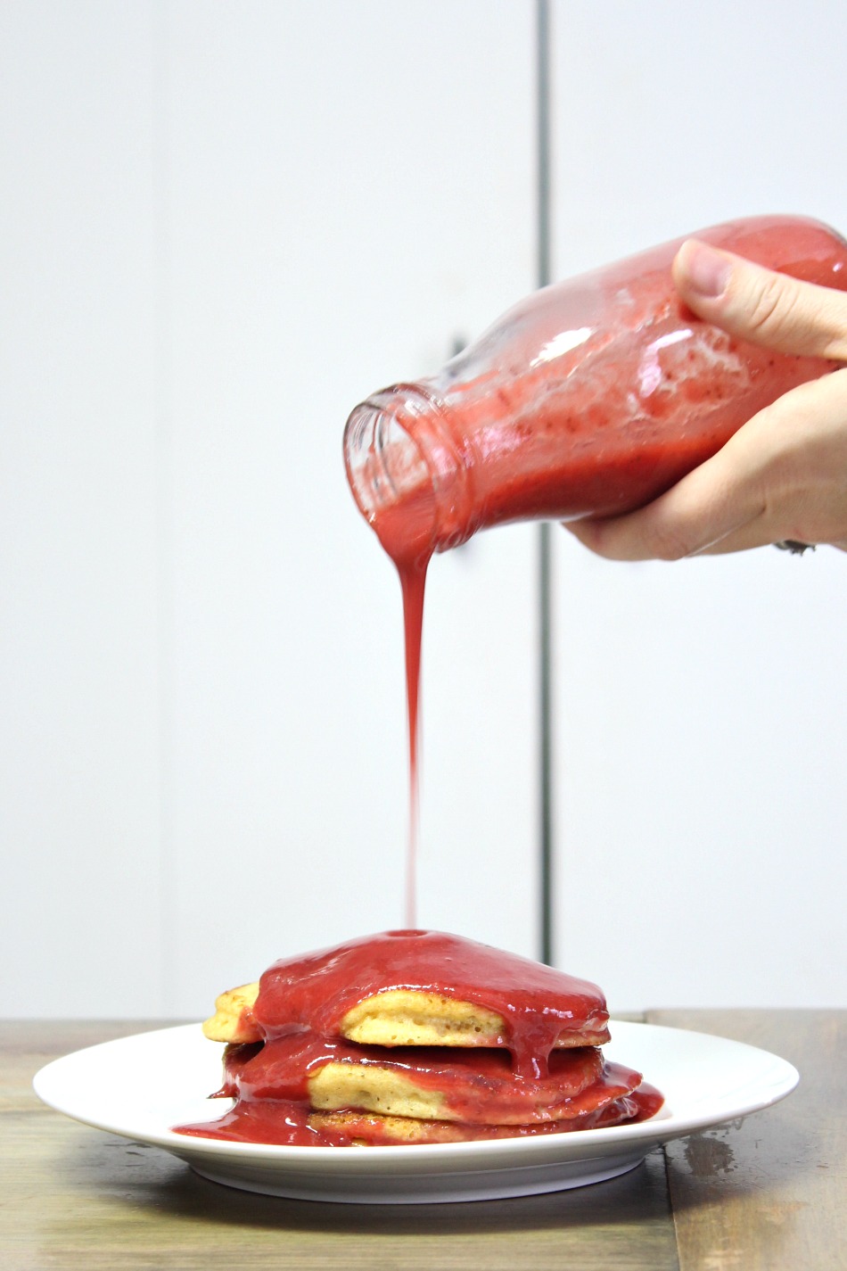 Fluffy Ricotta Pancakes With Homemade Strawberry Syrup | Growing Up Herbal | Wanna know what our favorite pancake and homemade syrup recipes are? Get them in today's post, and pin it to your Pinterest boards for safe keeping!